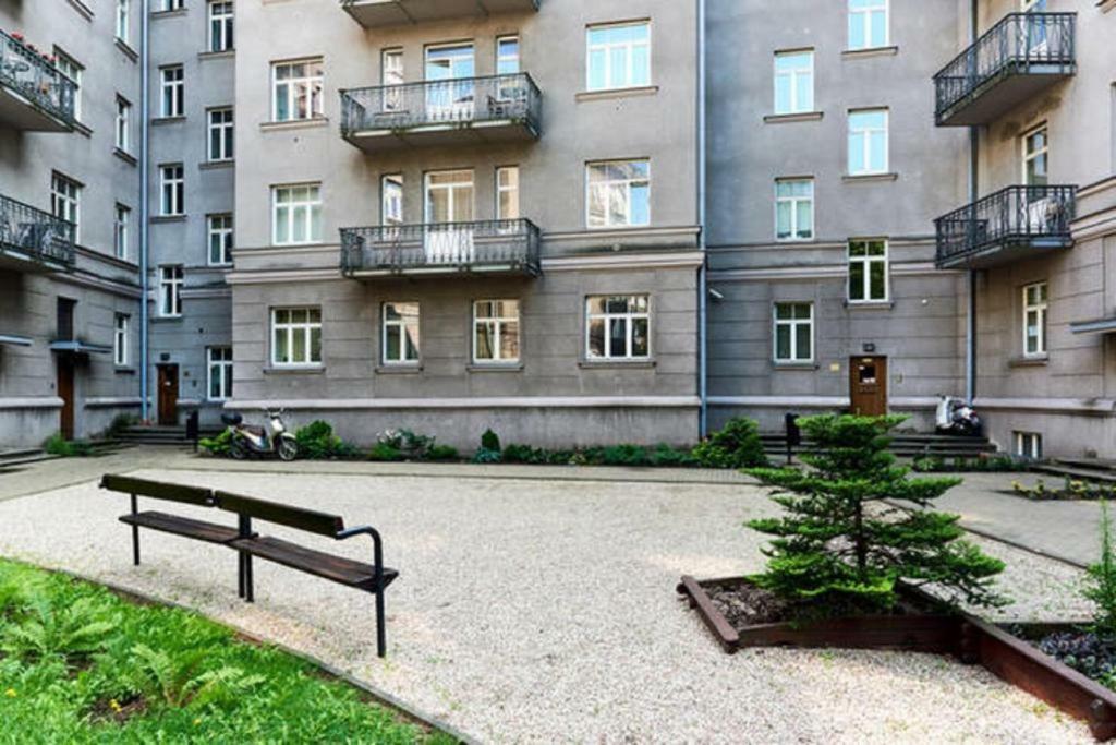 Central 2-Level Penthouse With Terrace And Free Parking Riga Luaran gambar